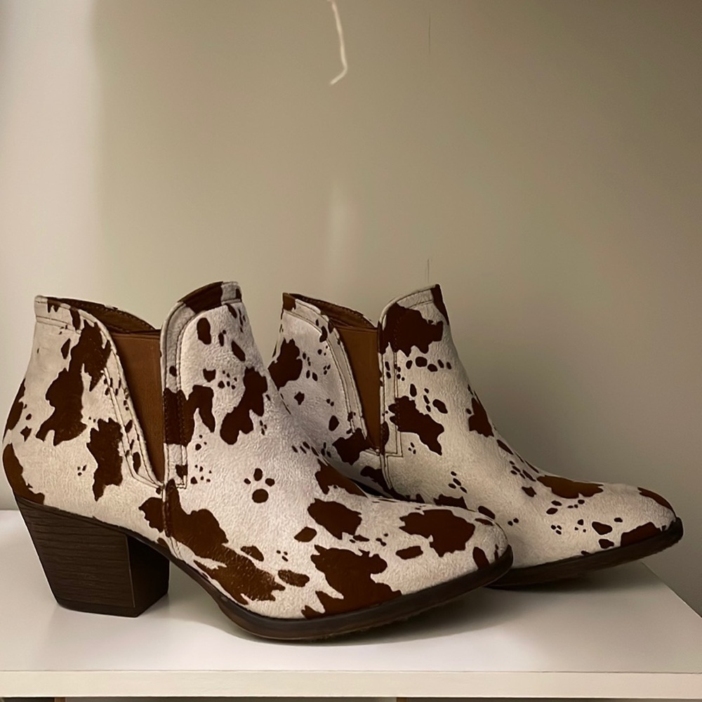 Cowhide booties